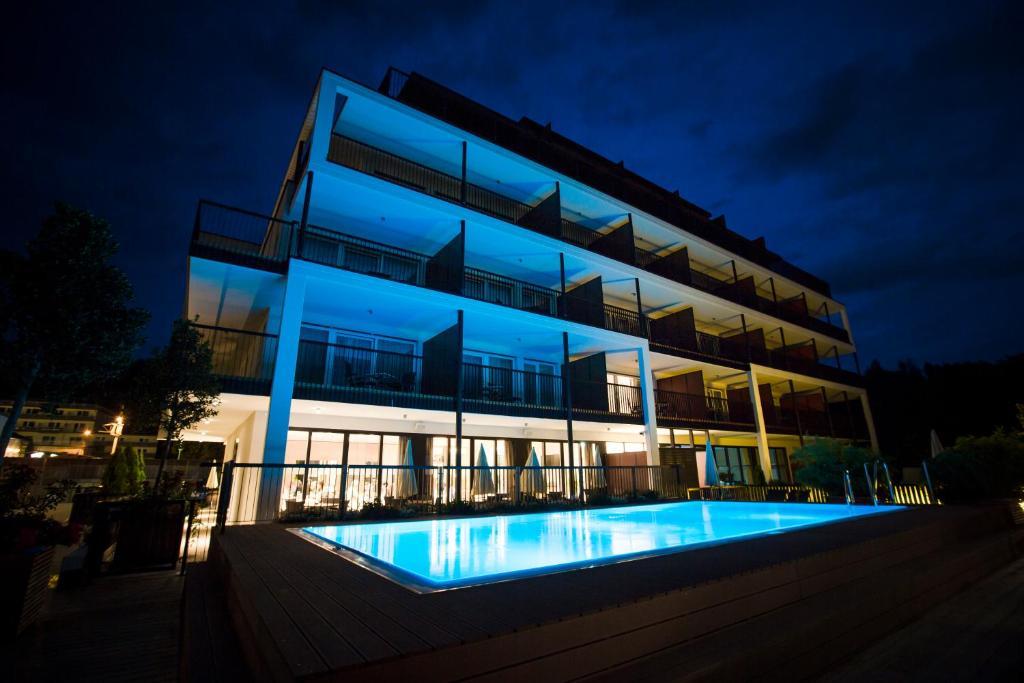 Feel Good Resort Krumpendorf ภายนอก รูปภาพ